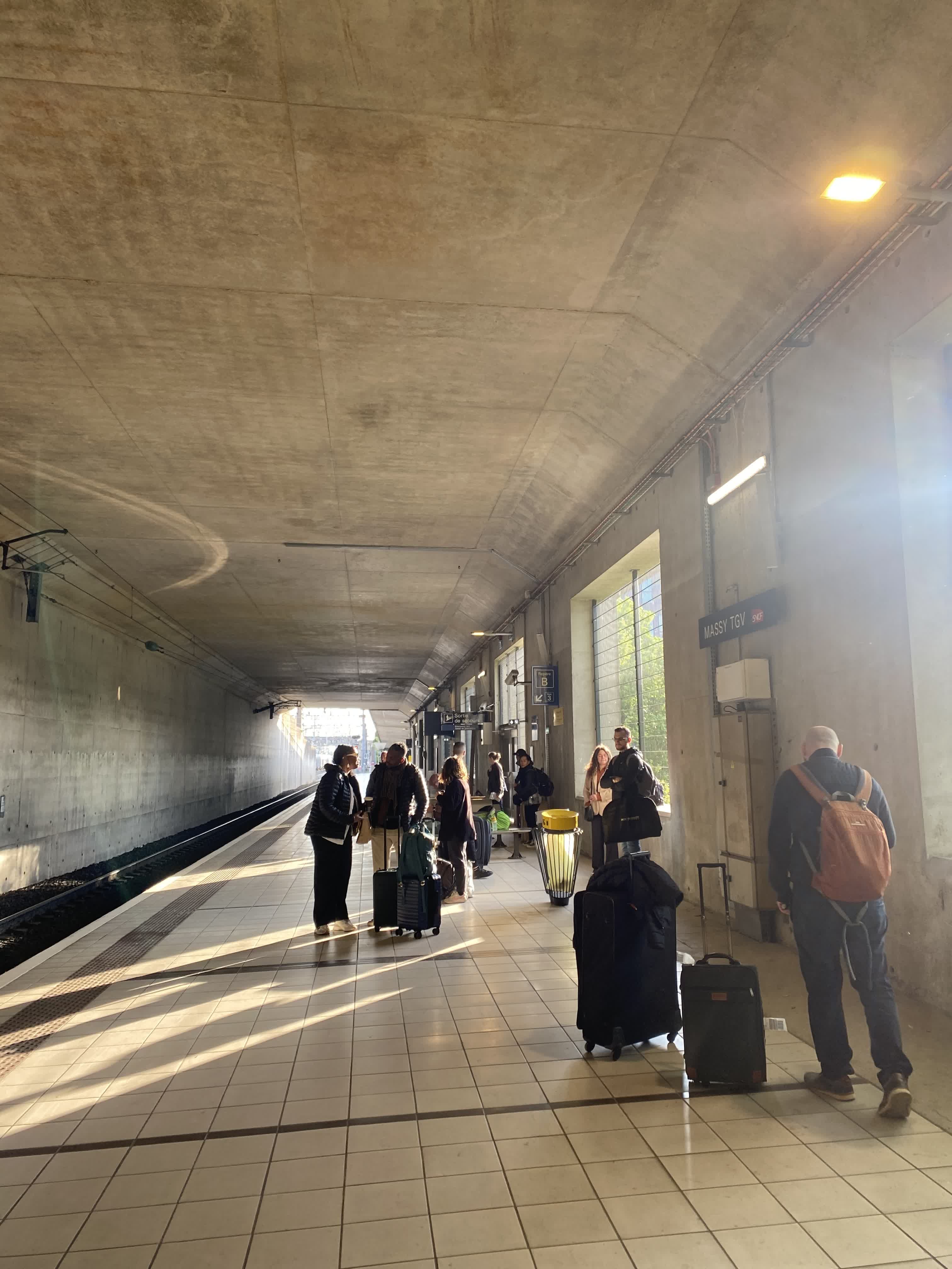 ایستگاه قطار پرسرعت Massy واقع در 25کیلومتری پاریس