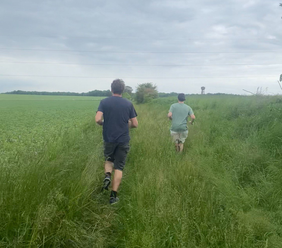 گوئن و اولیویه (از راست به چپ)